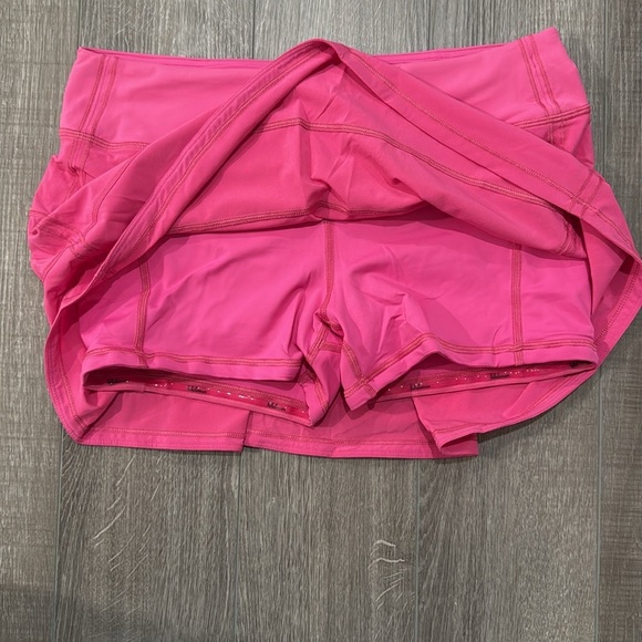 Lululemon Pace Rival Run Skirt | Sonic Pink | Size 8 (Sold Out Color!) - Picture 5 of 8